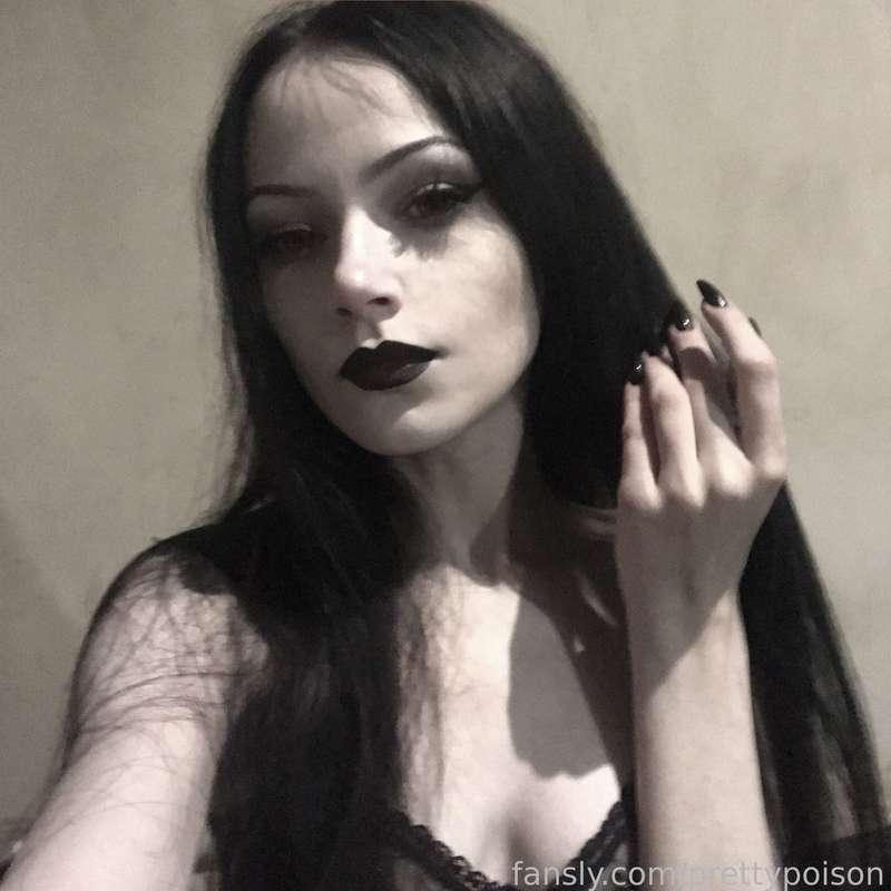 🥀💋🤍