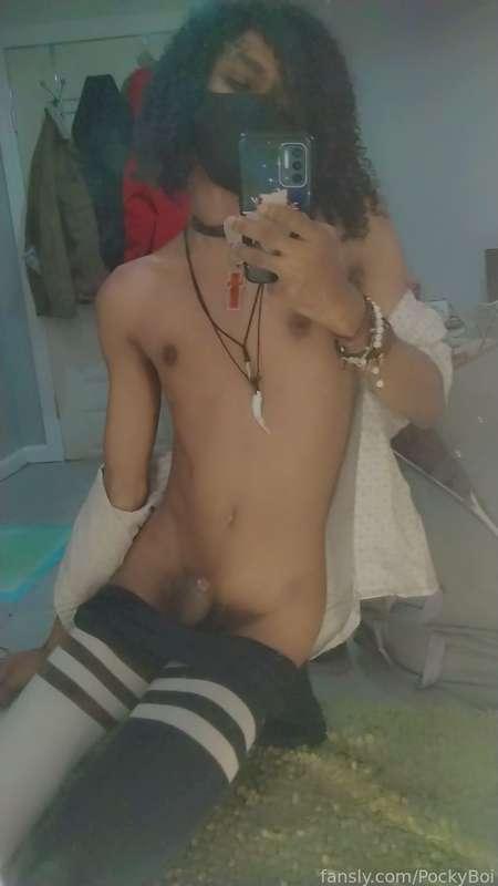 pockyboi image #14