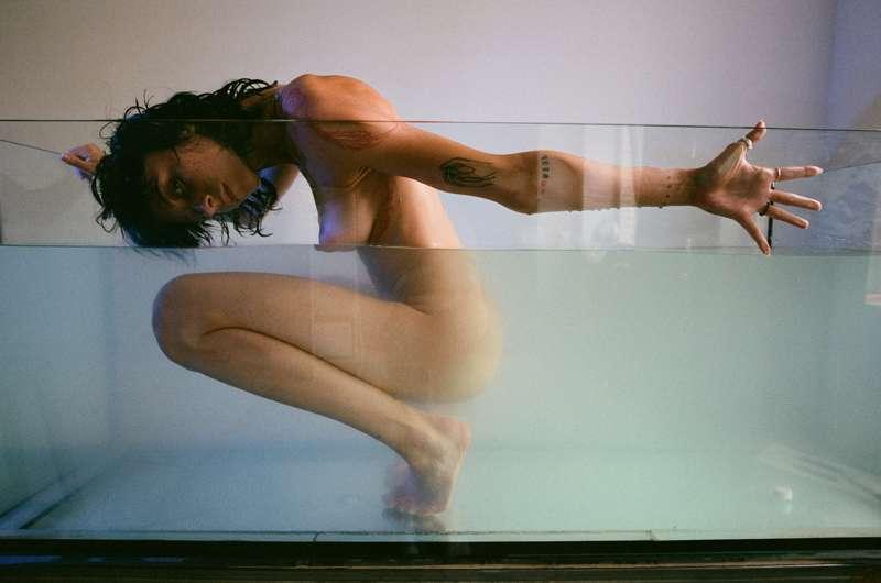 
Exclusive Release: One of my best 35mm series 🧜🏻‍♀️