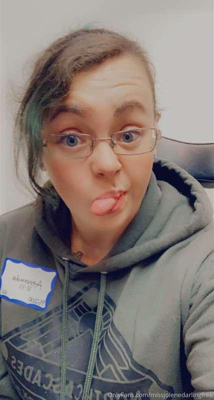 I finally got lasik! 

Do these glasses make me look sexy? 😂..