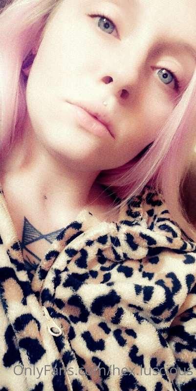 hex.luscious image #0