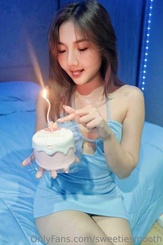 sweetiesmooth image #0