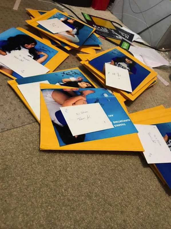 PRINTS PRINTS PRINTS!