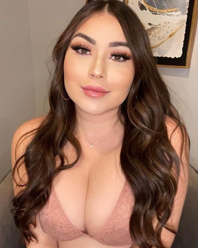 Like this picture if you wanna see my pretty face suck some ..