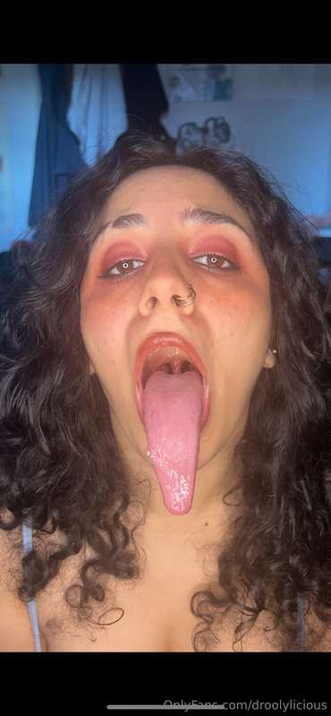 droolylicious image #0