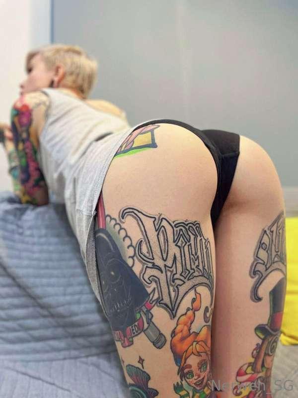 Slap my ass😈