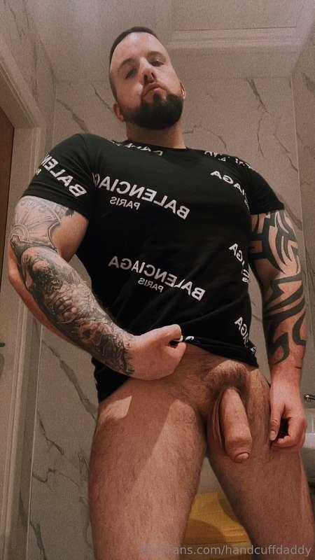 handcuffdaddy image #1