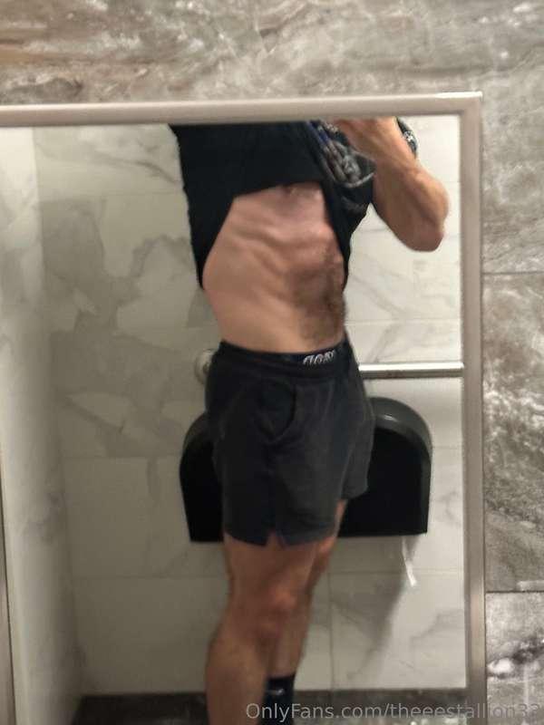 Abs are getting way better with all this cardio 