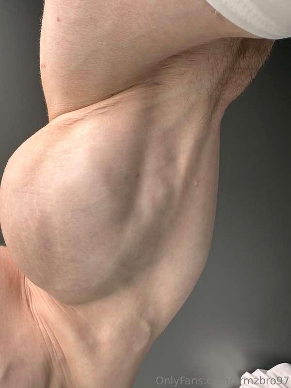 armzbro97 image #2
