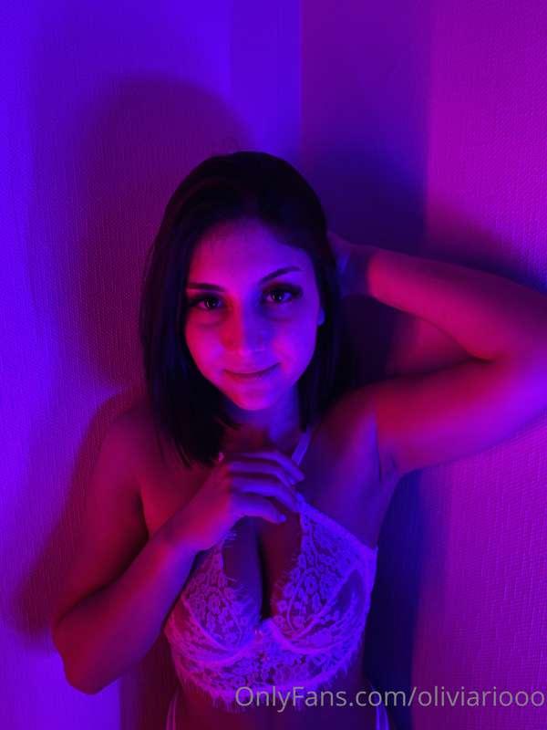 Today I tried out my new LEDs💡
It looks like I am in a strip..