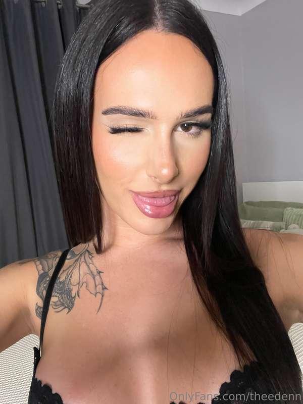Wink, not the type my arse hole does 🤭