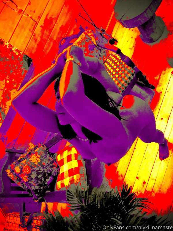 Dooooo ya wanna see the rest? releasing a Nude Yoga flow soo..