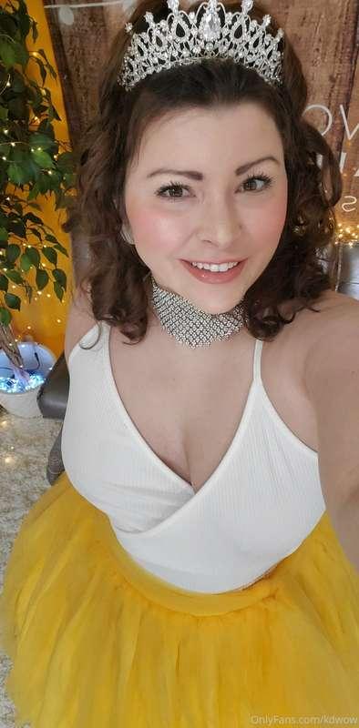 I'm LIVE chaturbate.com/kdwow