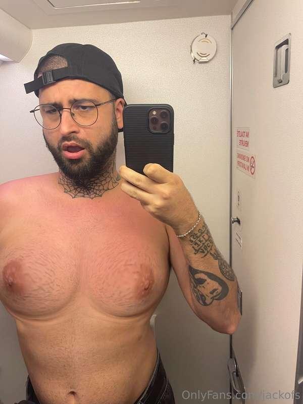 Je peux enfin dire que je suis un vrai OF boy... j'ai pris u..