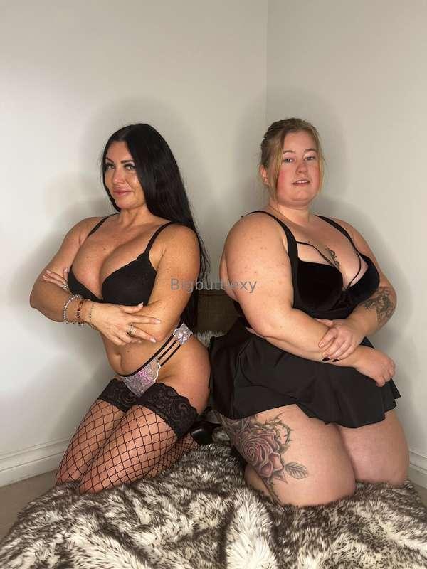 Would you join my friend @sm_modele_free and I ? 🥵
