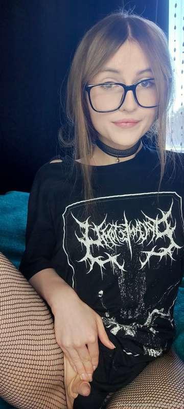 corpsethot image #1