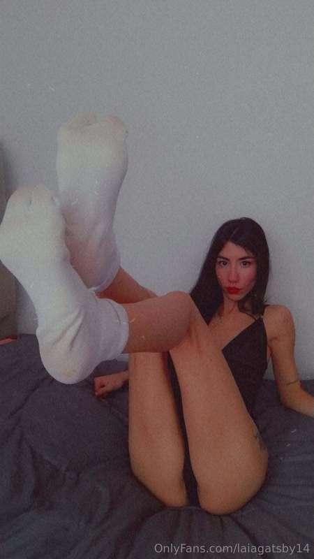 If you're already at my feet, at least be grateful for the p..