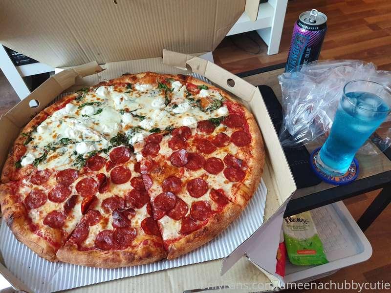 ameenachubbycutie image #0