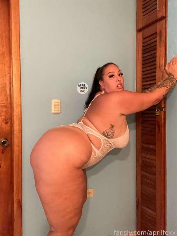 where is your fave place to have sex?

#nudes #sextapes #sexting #videocalls #pussy #brunette 