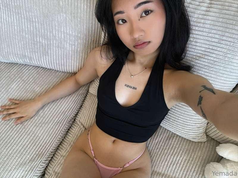 come sit :3