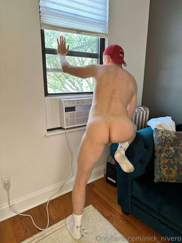Peachy butt