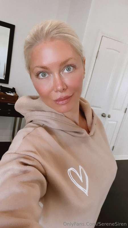 The morning (before makeup) and the afternoon (after hair/ma..