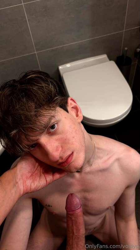 Does dick suit me? 😈