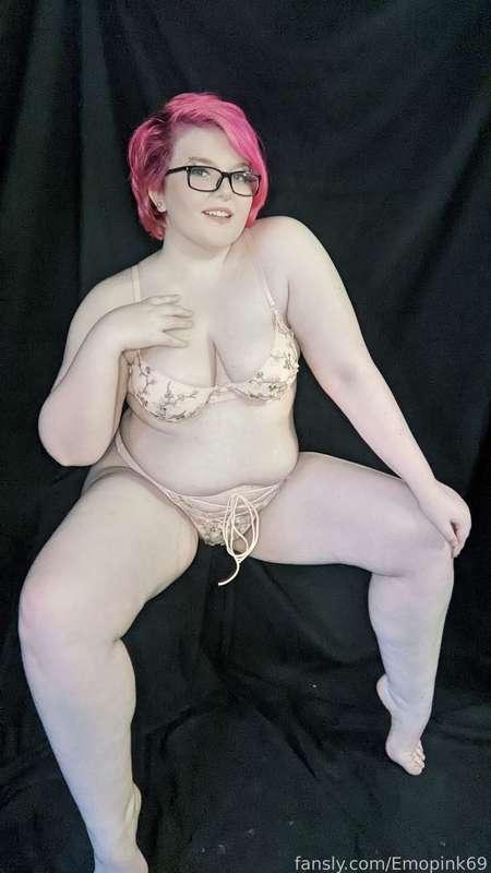 emopink69 image #1
