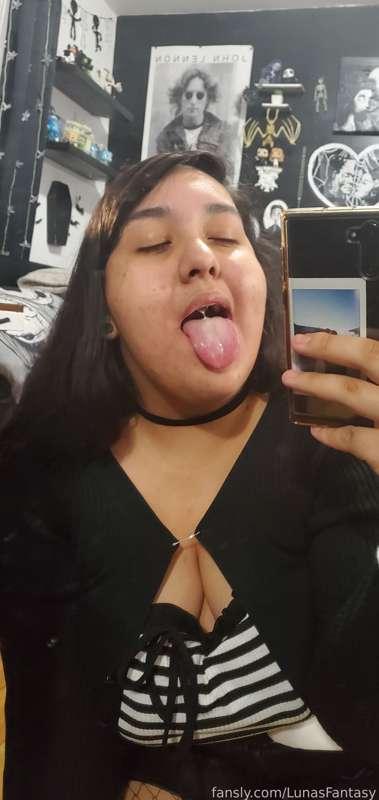 Mouth wide open for you daddy