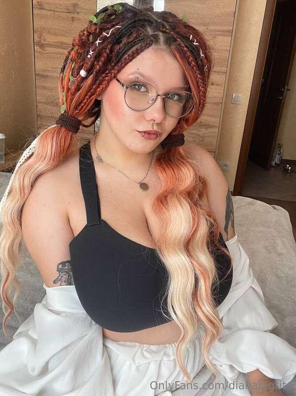 Today is a day for yourself 💖 Time for your favorite photo f..