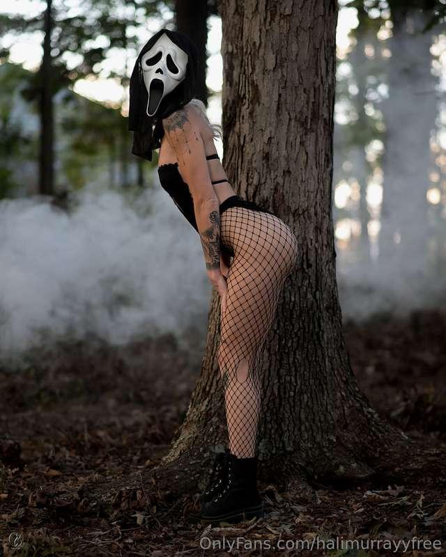 Trick or treat? 🎃 I'm the sweetest sin you'll ever meet wrap..