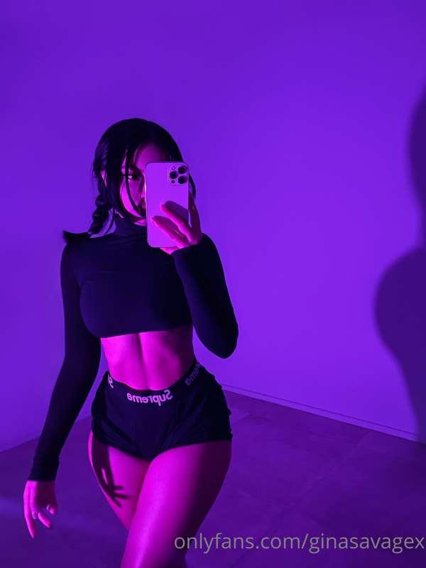 A Selfie Goddess 💜