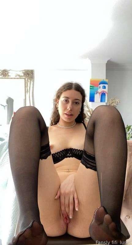 fifi_lurks image #2