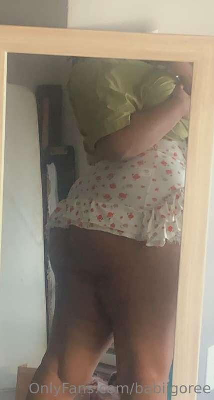 i should probably start trying on clothes when i go thriftin..