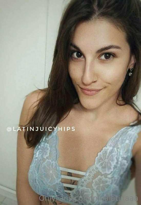 # @latinjuicyhips 𝗙𝗥𝗘𝗘 🔥 
@aymaravip 𝗣𝗔𝗜𝗗 👑  

Text me, don'..