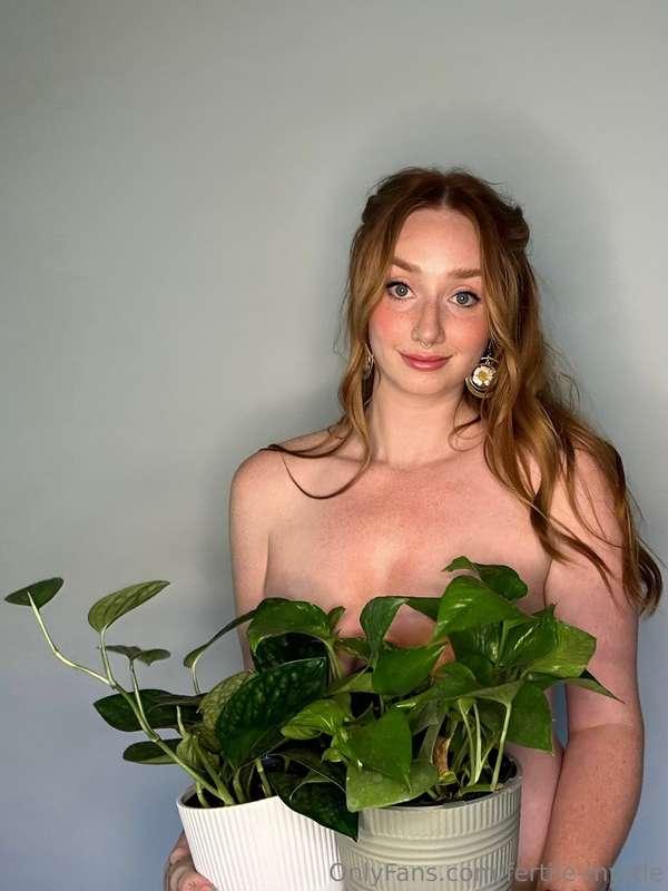 🌿 It’s Watering Wednesday!!! 💦💦💦Join me TONIGHT at 8PM CT fo..