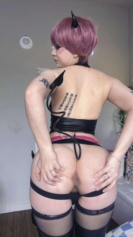 indigowhite image #110