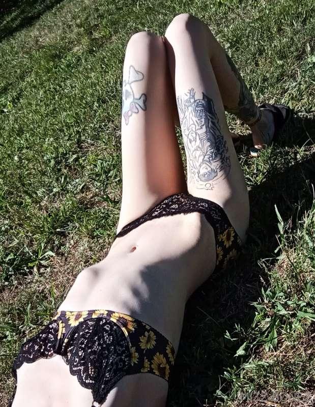 mizzbonez image #2