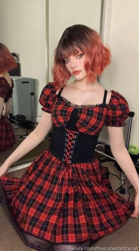 Little red dress~~ a very good slave brought me this dress! 