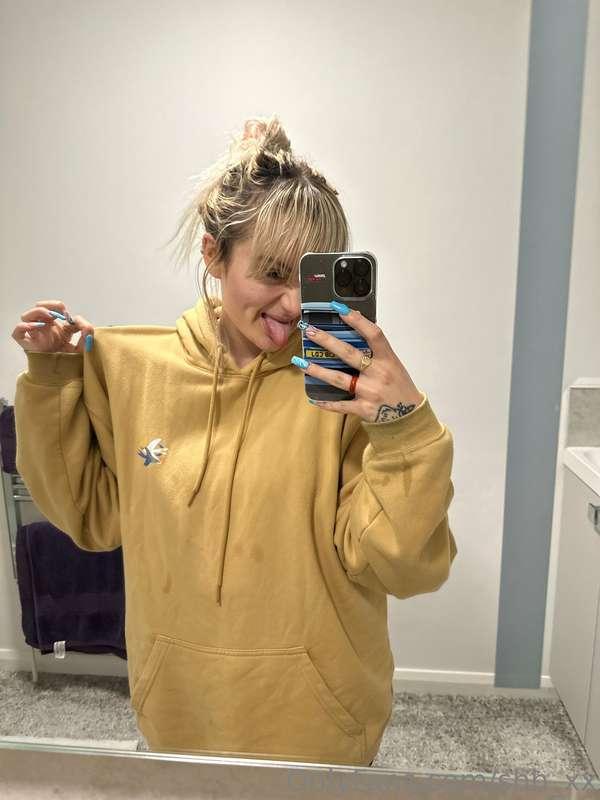 I got soaked in the rain today who wants to see me take my c..