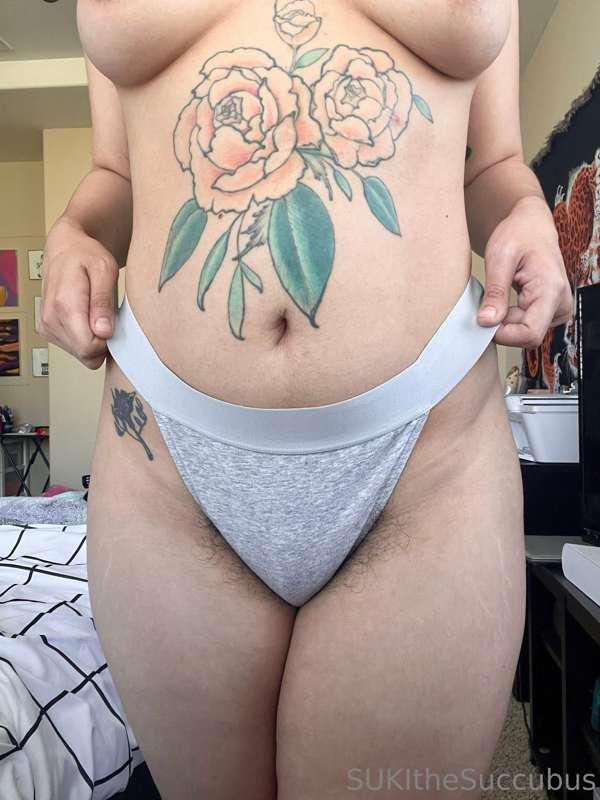 Panty shots:)