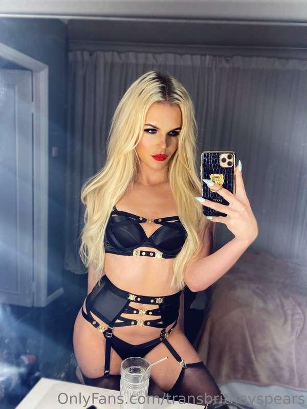 My loneliness is killing me