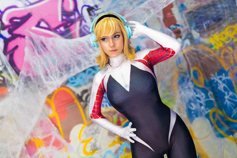 (May) SpiderGwen preview set