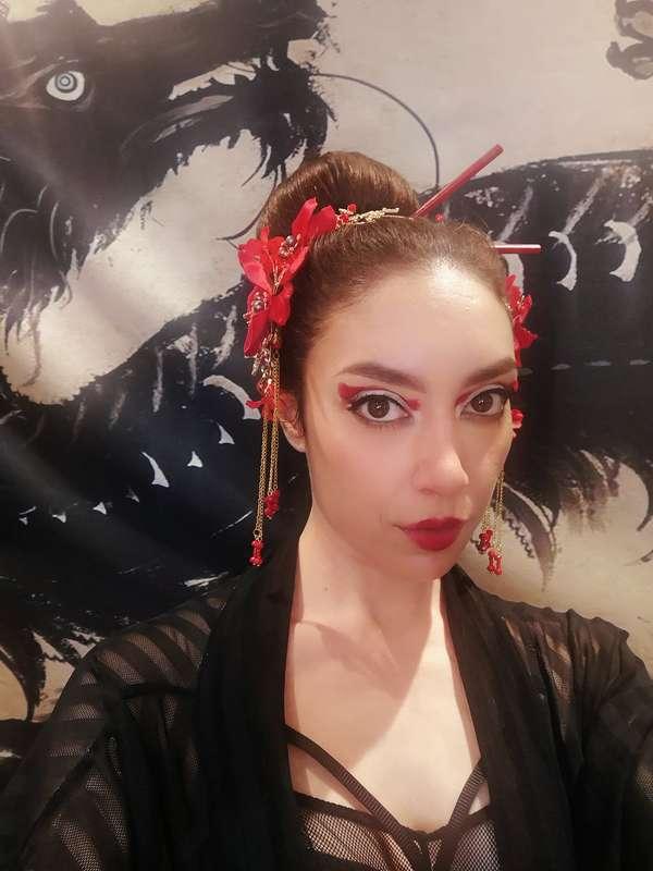 Chinese dragon lady!