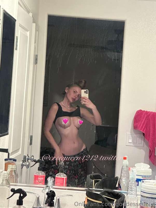 goddesscecee image #0