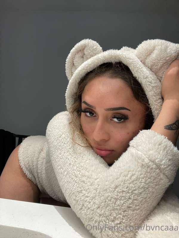 I need cuddled tn🧸🥰