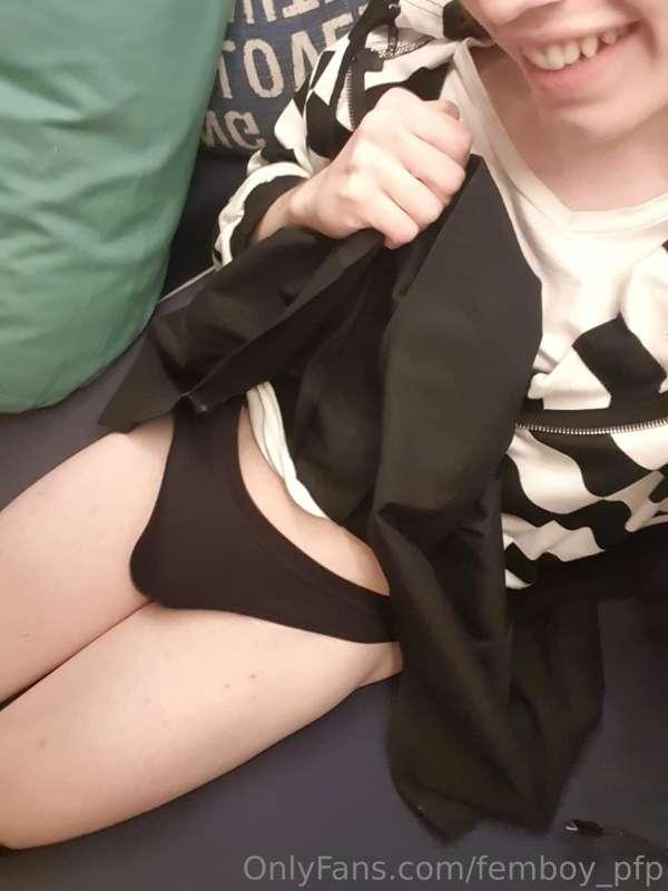 femboy_pfp image #6