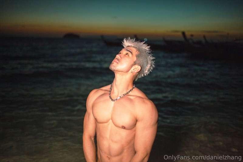 danielzhang image #15