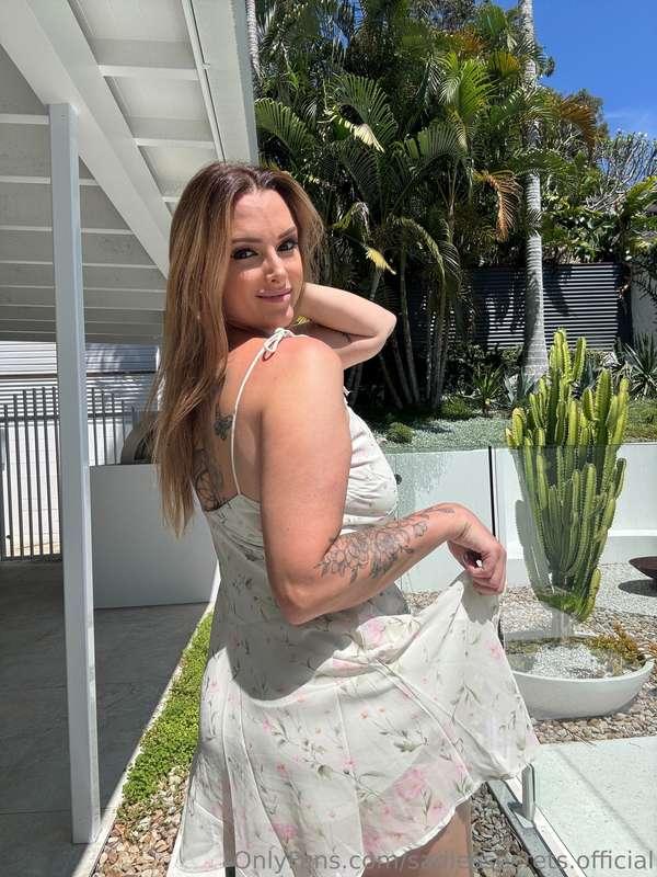I want you to take me in this pretty little dress and bend m..