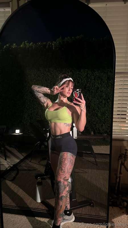 late night workouts> 